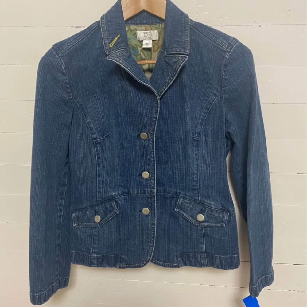 Ann Taylor’s LOFT Blue Jean Jacket Classic Denim Style